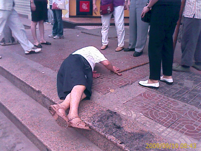 click to view full size: 20099224282787.jpg